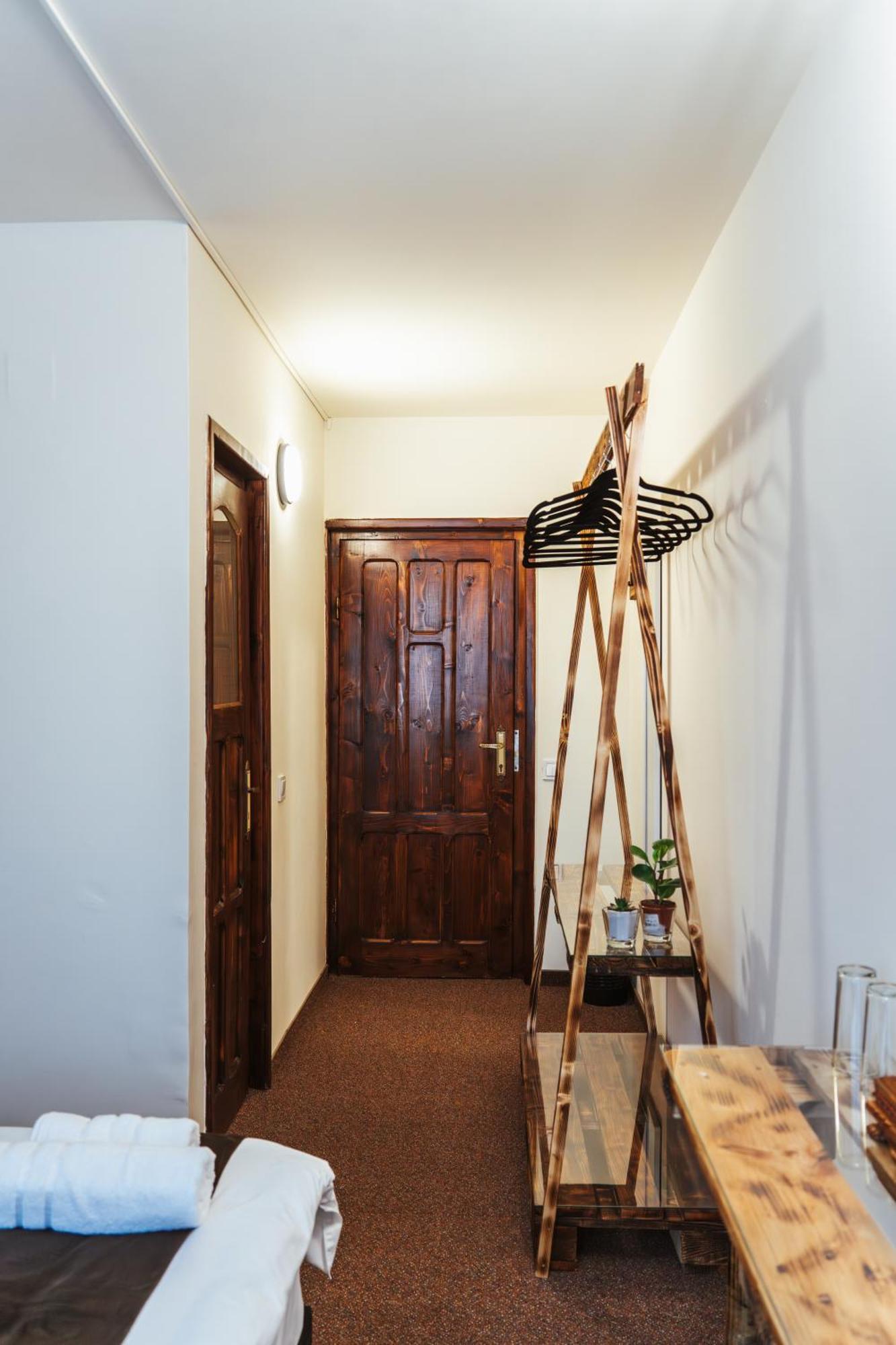 Casa Rosu Hotell Cluj-Napoca Eksteriør bilde