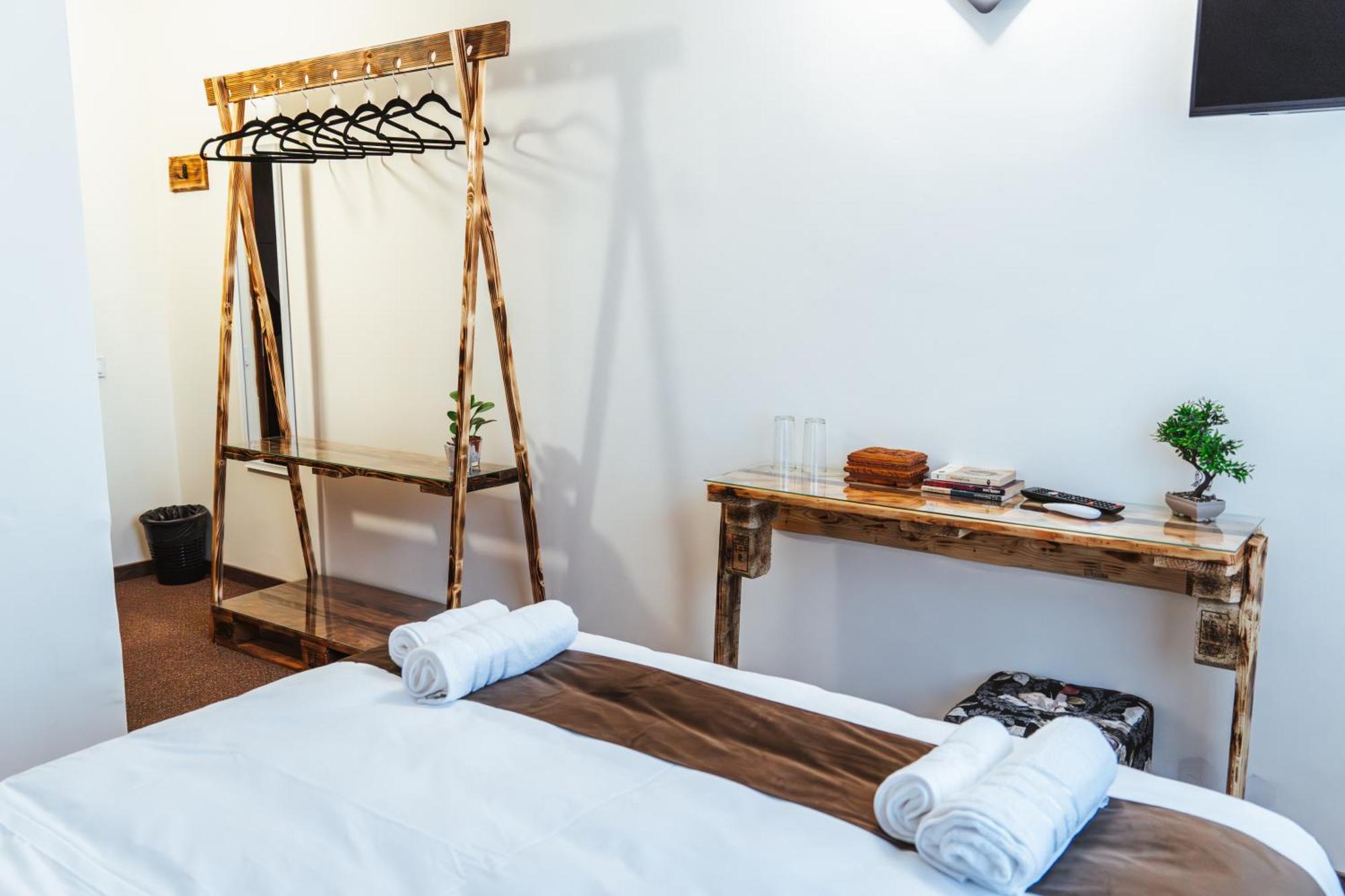 Casa Rosu Hotell Cluj-Napoca Eksteriør bilde