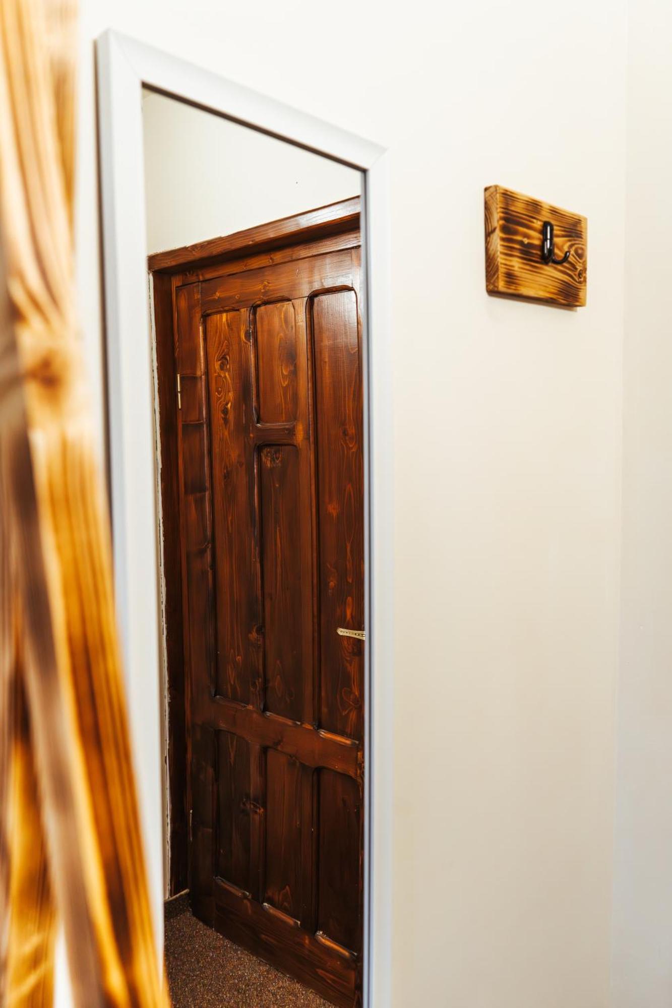 Casa Rosu Hotell Cluj-Napoca Eksteriør bilde