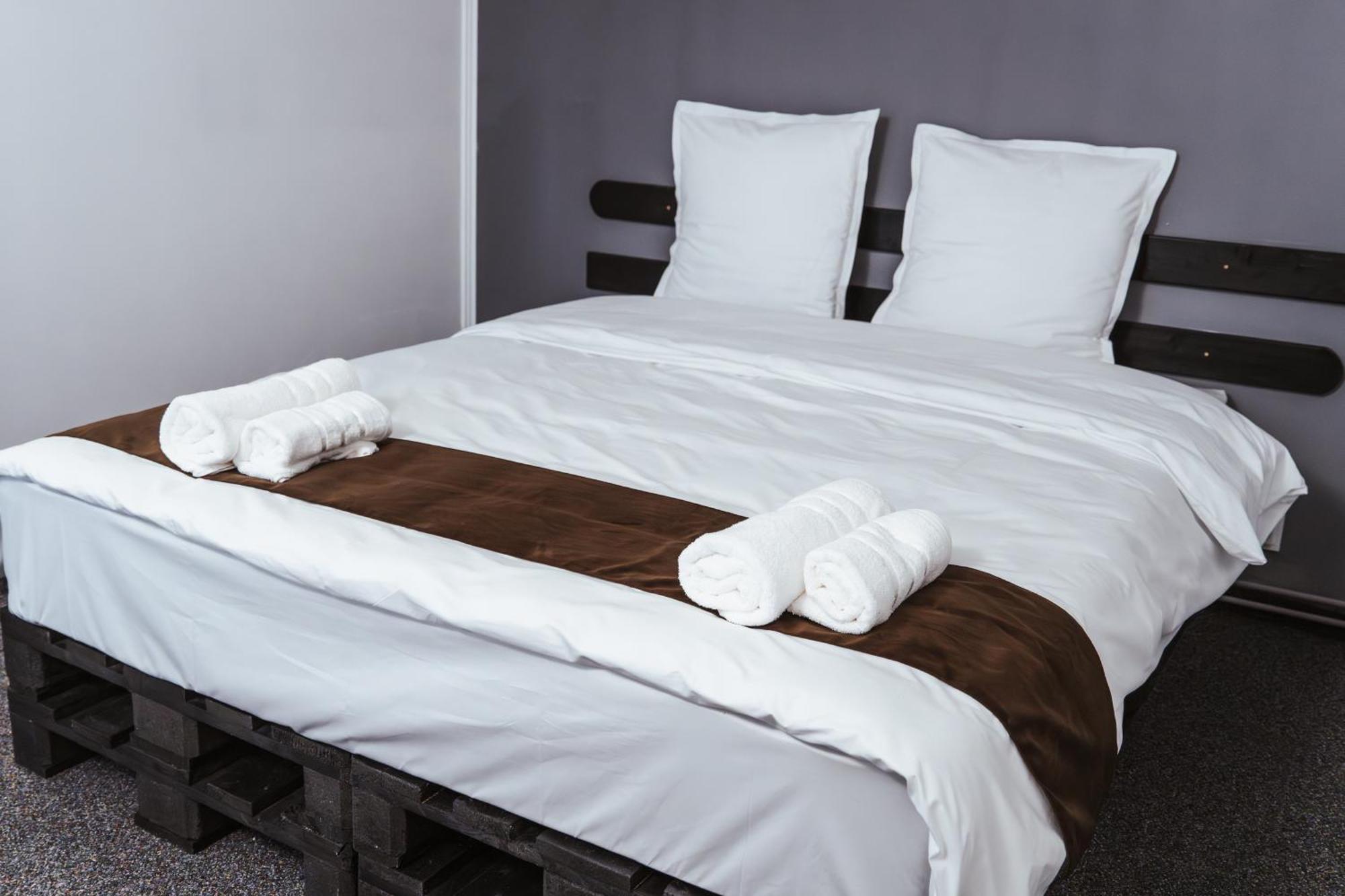 Casa Rosu Hotell Cluj-Napoca Eksteriør bilde